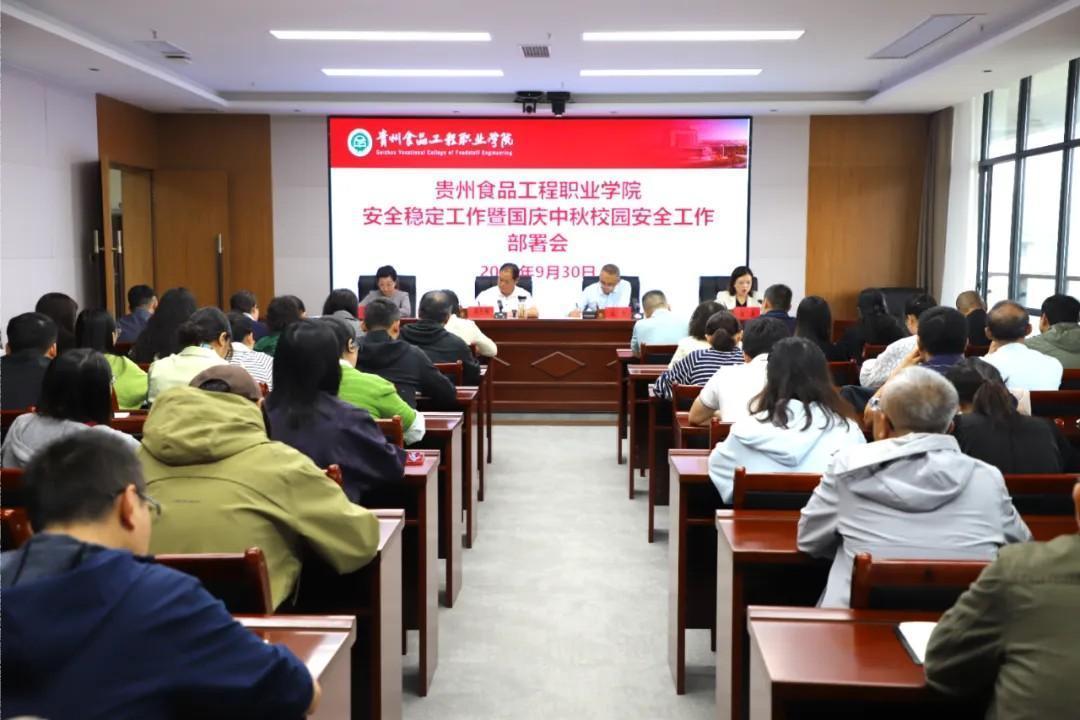 b5630808-48bc-4583-86b0-7f72a92b542c.jpg